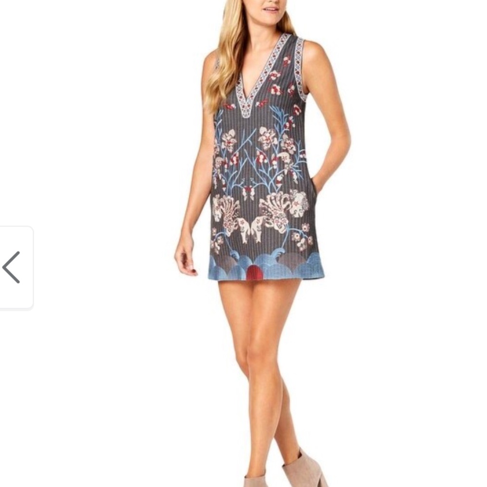 Foxiedox Yumiko Embroidered Shift Dress